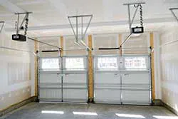 Security Garage Door Service Troy, MI 248-590-0838 - opener-side