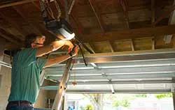 Troy Security Garage Door Service Troy, MI 248-590-0838 - repair-side